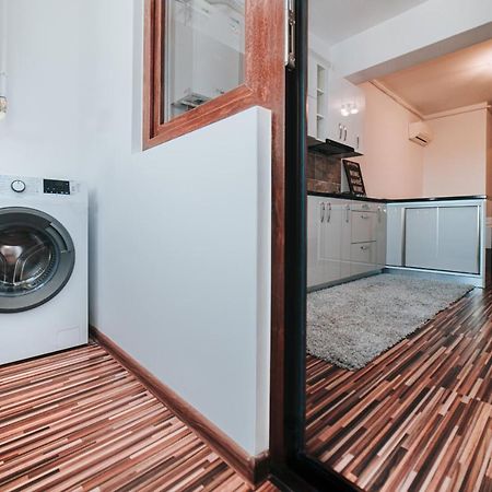 Urban Apartments And Studios - City Center Iasi Eksteriør billede