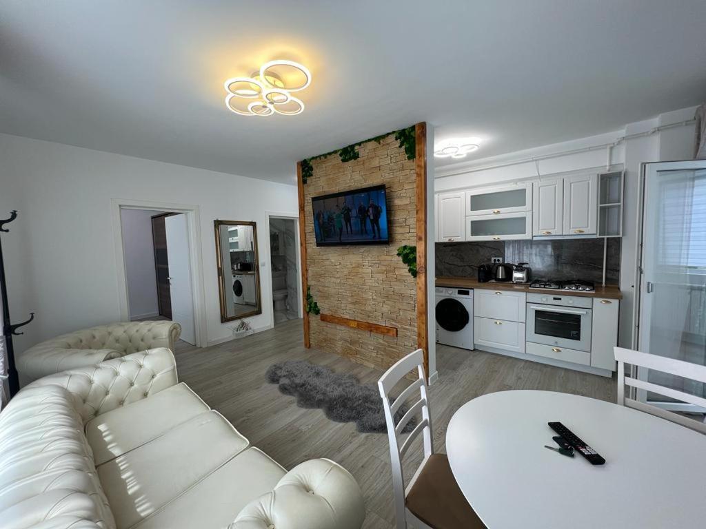Urban Apartments And Studios - City Center Iasi Eksteriør billede