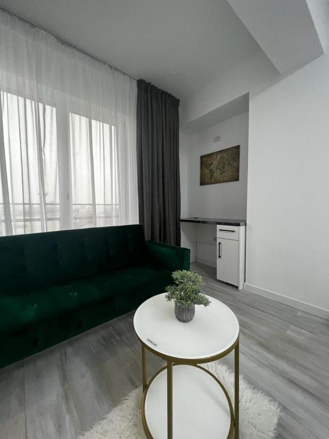 Urban Apartments And Studios - City Center Iasi Eksteriør billede